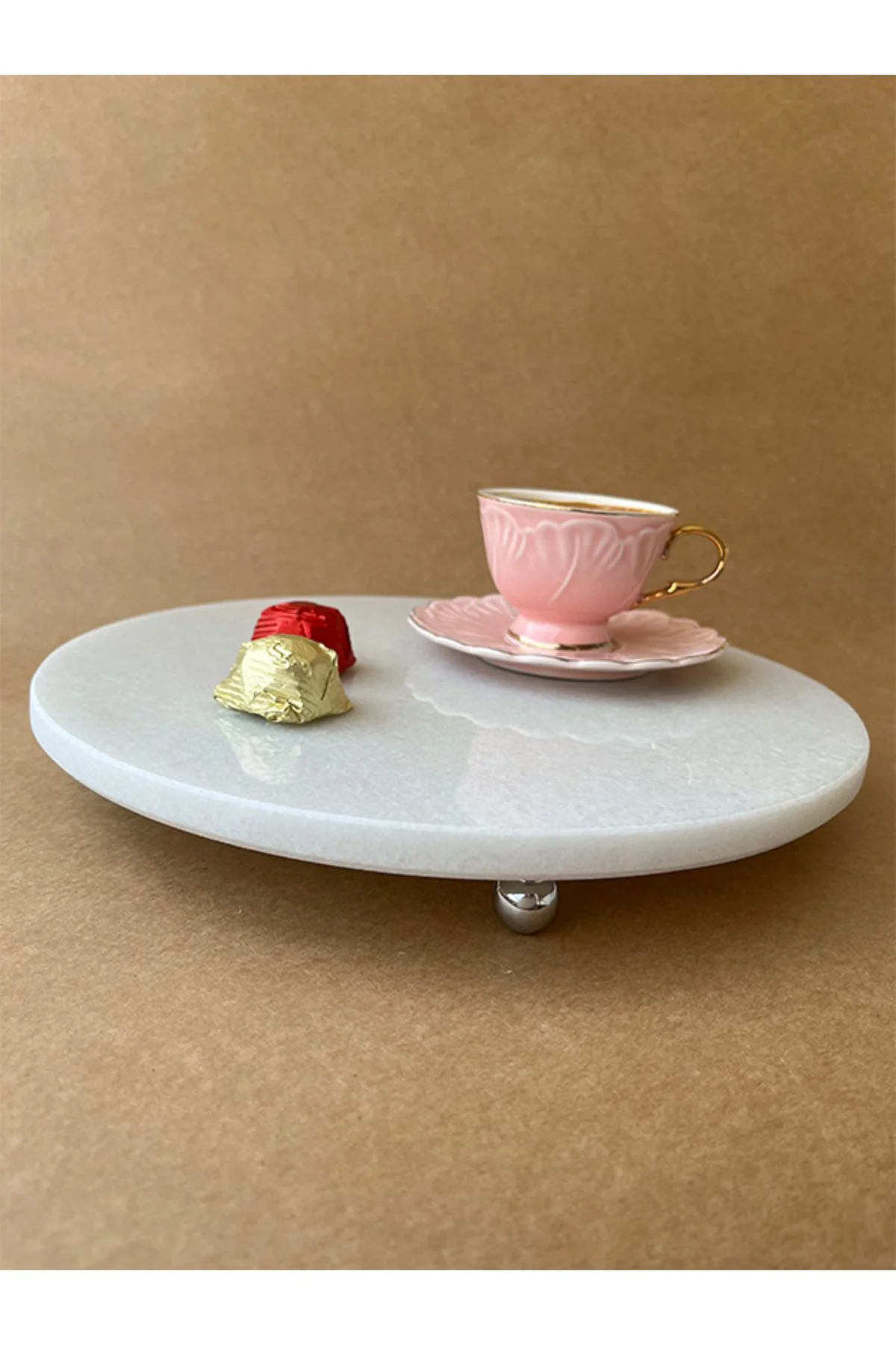 Doğal Mermer Yuvarlak Gümüş Top Ayaklı Tepsi 28 cm Kesme Tahtası / Dekoratif / Sunum Tepsisi - MST10011